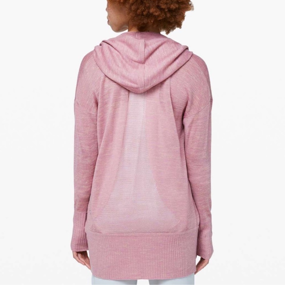 Lululemon Calm & Collect Wrap Size Medium